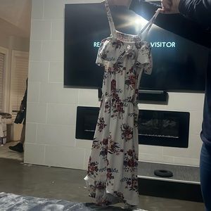 It’s white with flowers